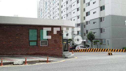 102동 중저층 주인거주 관리 잘된 집 - View 2