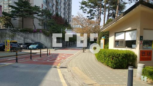 입주협의. 욕실.주방.베란다 등 리모델링. 확트인 전망굿.일조량풍부 - View 2