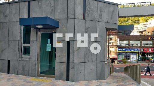 인테리어되었음, 중문,에어컨2대, 북항전망 그림같은 아파트 - View 2