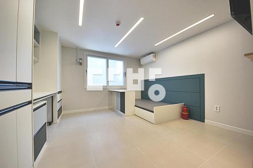Apartment in 대전광역시, 덕명동, 학하동 - View 2