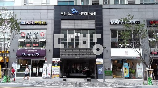 층간소음걱정없음 I 엘베 2대라인 I 주인거주세대 관리잘됨 - View 2