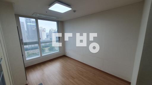 태릉입구역바로앞 대학생직장인수요많음 공실걱정없은수익형부동산 - View 2