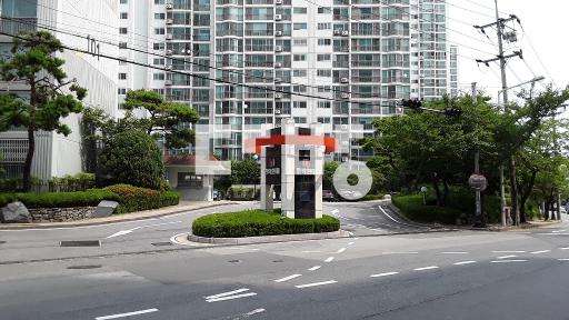 Apartment in 안락동 - View 2