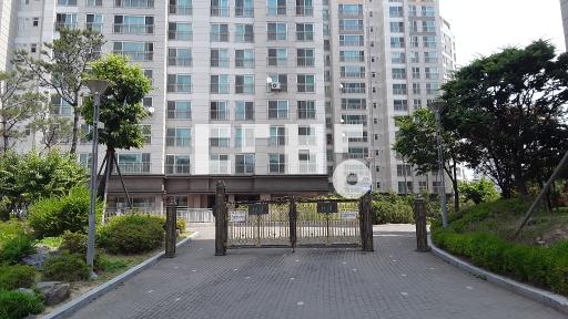Apartment in 남양읍 - View 2