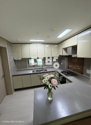 Apartment in 배곧동 - View 2