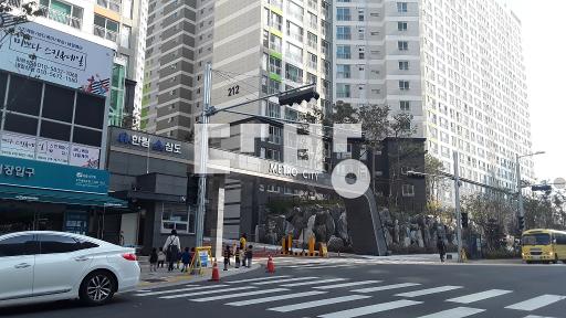 고층으로 조망권 일조량 최상 - View 2