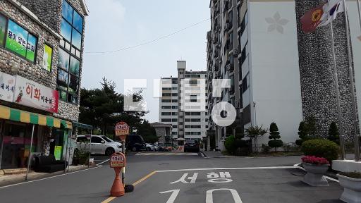 Apartment in 성환읍 - View 2