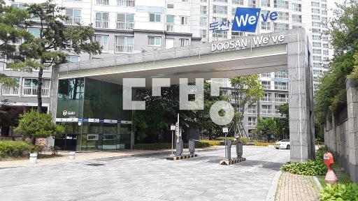 4월말협의.채광좋은및조망좋은집.학군및교통최고. - View 2