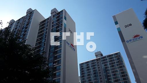 외부샷시포함 올수리 전망굿  일산역도보6분  편리한교통 일산도서관옆