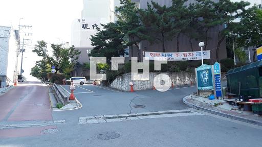 6월말경입주 햇볕잘들고전망좋음 기본형이나 집깨끗합니다 - View 3