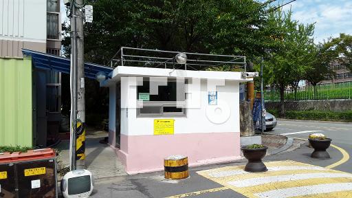 남향 내부깨끗 내부전체리모델링 생활편리 교통편리 입주청소완료 즉시입주가 - View 2