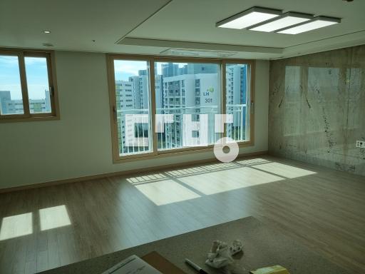 세입자안고매매.시스템에어컨4대. - View 5