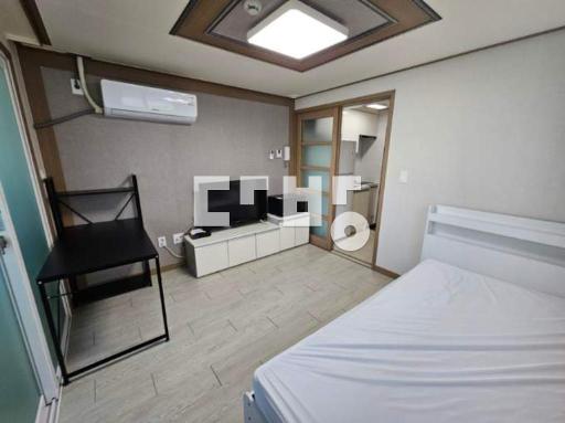 Apartment in 맹동면 - View 2