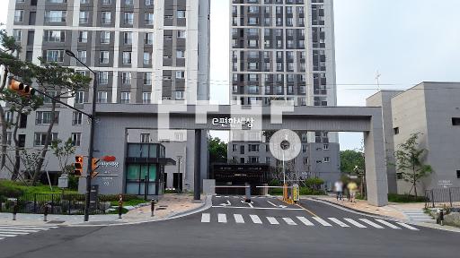 남햔,전망과 햇볕좋아요,시스템에어컨2대,중문,팬트리,오븐,인덕션.드레스룸 - View 2