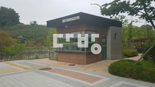 가장선호하는 앞동 남향 커뮤니티시설,학교,근린상가,도서관 가까워 편해요 - View 3