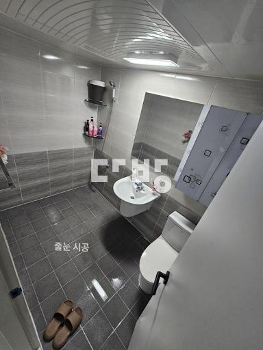 Apartment in 조곡동 - View 2