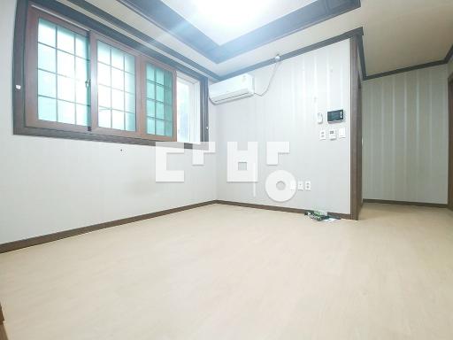 미니투룸 일주일내 입주가능 입주청소해드림 주변편의시설 최고 문의많은 방 - View 5