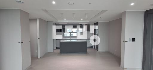 Apartment in 가재동 - View 2