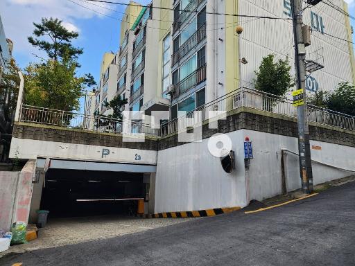 Apartment in 신림동 - View 2