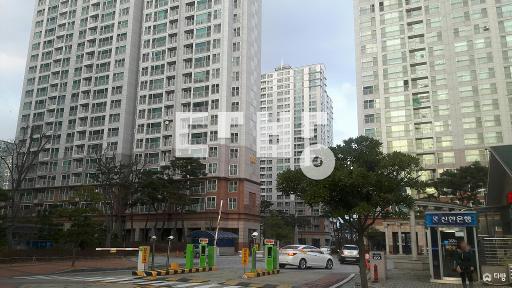 아파트 - View 2