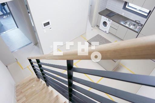 Apartment in 수원시, 하동, 영통구 - View 5