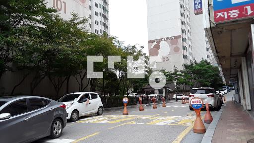 Apartment in 증포동 - View 2