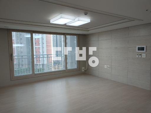협의입주 작은방통합형으로 작은방넓은집 방3 섬강초인접 - View 4