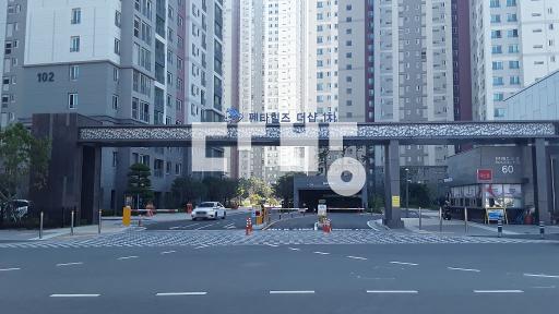 Apartment in 중산동 - View 3