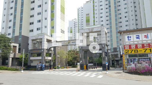 eum.즉시입주가능.올수리.작은방2확장.정원뷰 - View 2