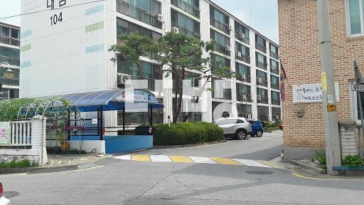 Apartment in 용산동 - View 3
