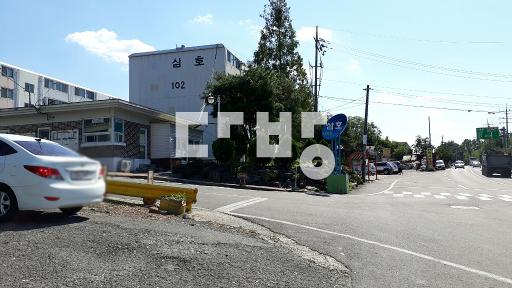 Apartment in 도천면 - View 2