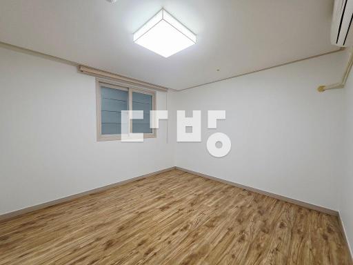 Apartment in 평택시, 독곡동, 신리 - View 4