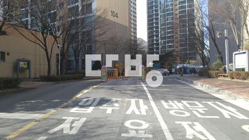 지하연결동,방1확장,구수리해서 깨끗,주인거주,협의 - View 2