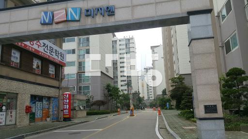 남향집 귀한 113동 물건 - View 2
