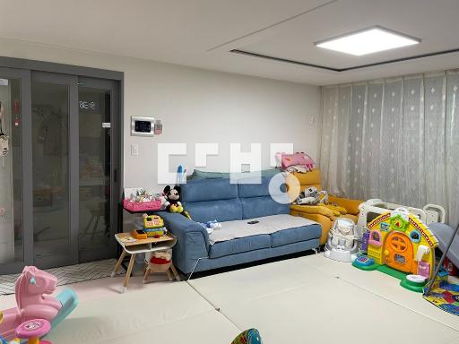 절충가능,로얄층,샤시포함전체올수리2019년,깨끗,방2,욕실1,거실,베란다 - View 2