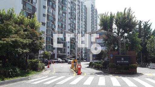 역세권,2.9호선.싼물것.작은방한강조망,도배.칠.해즘 - View 3