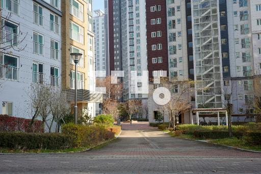 Apartment in 원신흥동 - View 5