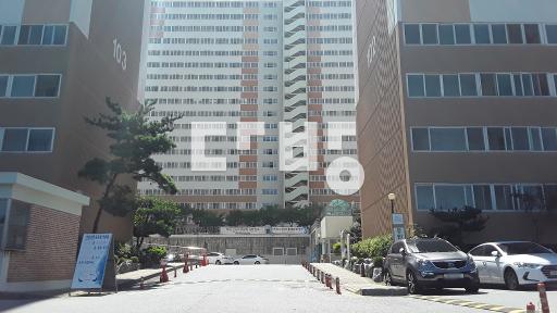 Apartment in 시곡동 - View 2