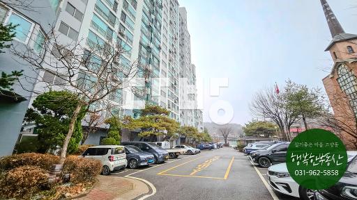 시원하게 전망이 트인 기분좋은 동향, 초등학교 및 편의시설 인접으로 편리 - View 4
