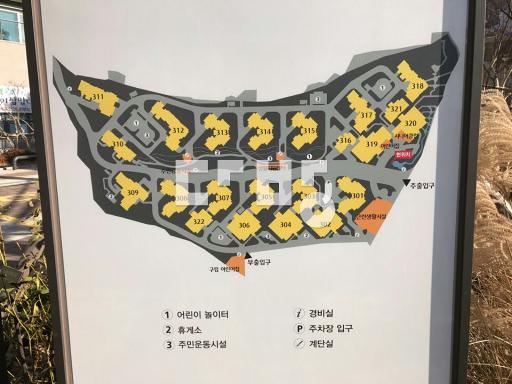초품아 입구동 전망굿 깨끗함 8월초 입주협의 - View 2