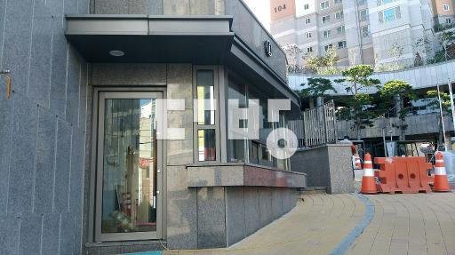 내집정원같은 조용하고아담한조망,시스에어컨2대,중문,이쁜조명,잘관리된집 - View 2