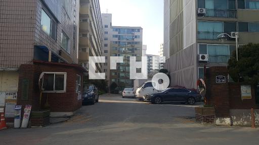 탁트인 뷰 화장실 수리 LED등 붙박이장 상태깨끗 공실 - View 3