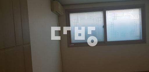 Apartment in 수원시, 세류동, 권선구 - View 4