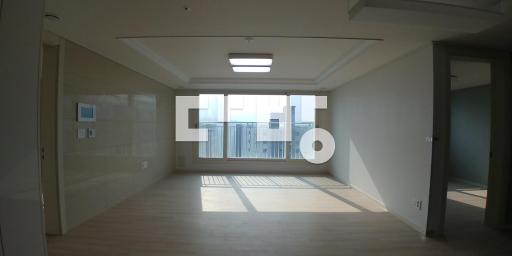 필로티 층간소음걱정없는집 주인거주 중문 내부깔끔 정남향 환한집 - View 2