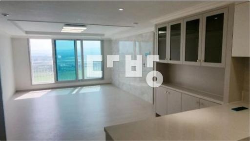 Apartment in 공도읍 - View 2