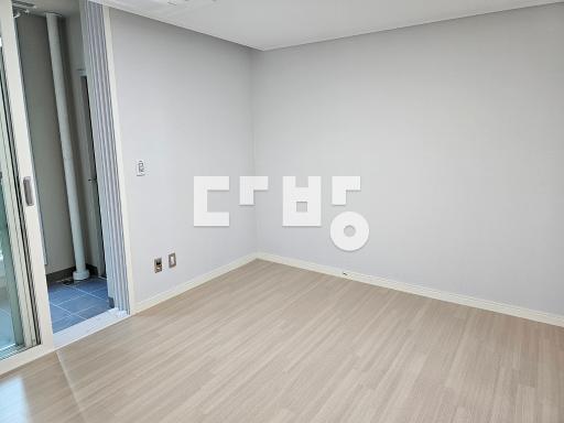 59A 시스템에어컨4대 로얄층 중문 줄눈 무등산조망 최상 - View 2