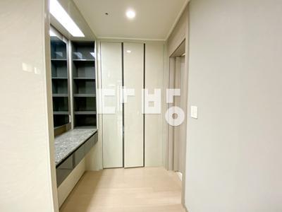 젤조은 ,4룸 구조, 에어컨 4대 완비, 깔끔하고 세련된 인테리어 공간 – pohled 4