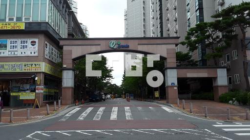 아파트 - View 2