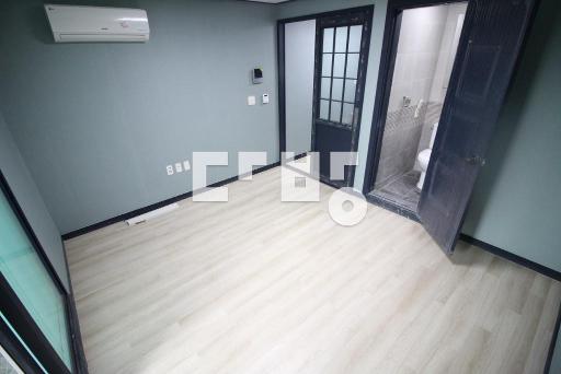 Apartment in 수원시, 세류동, 권선구 - View 4