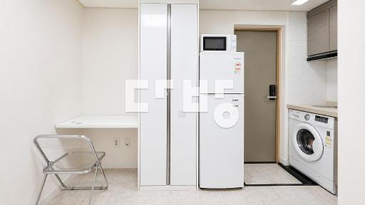 Apartment in 대방동 - View 3